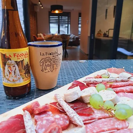 Un Sous Roche 펜션